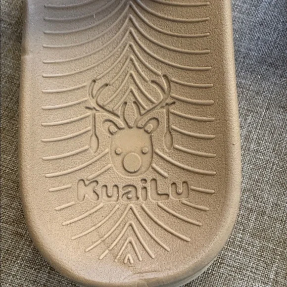 KUAILU NWOT Tan Triple-Strap Slide Orthotic Sandals SZ 9 - Picture 2 of 4